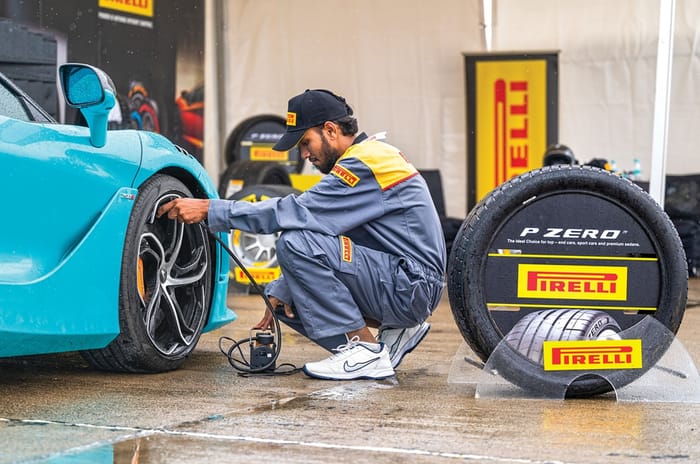 300kph Club at NATRAX: 12 supercars maxed out